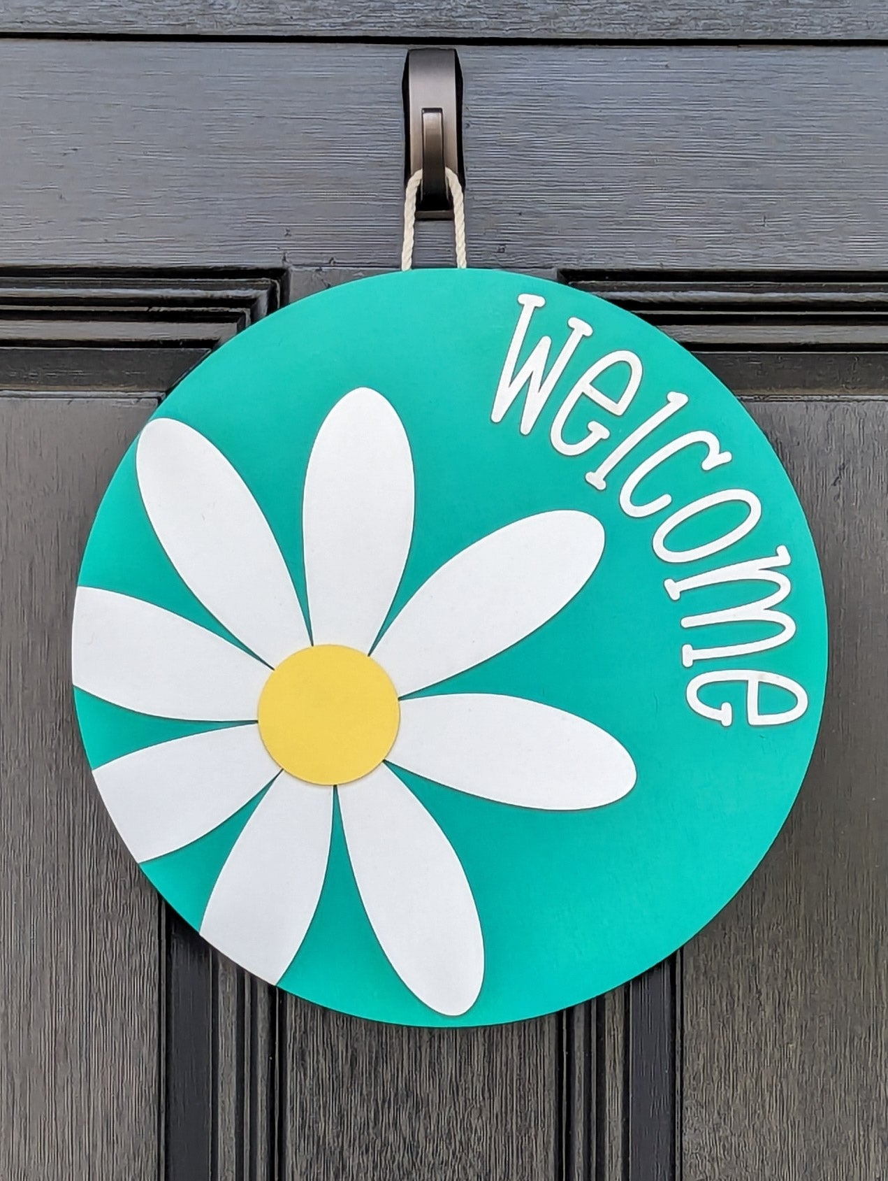 Daisy Welcome Door Hanger