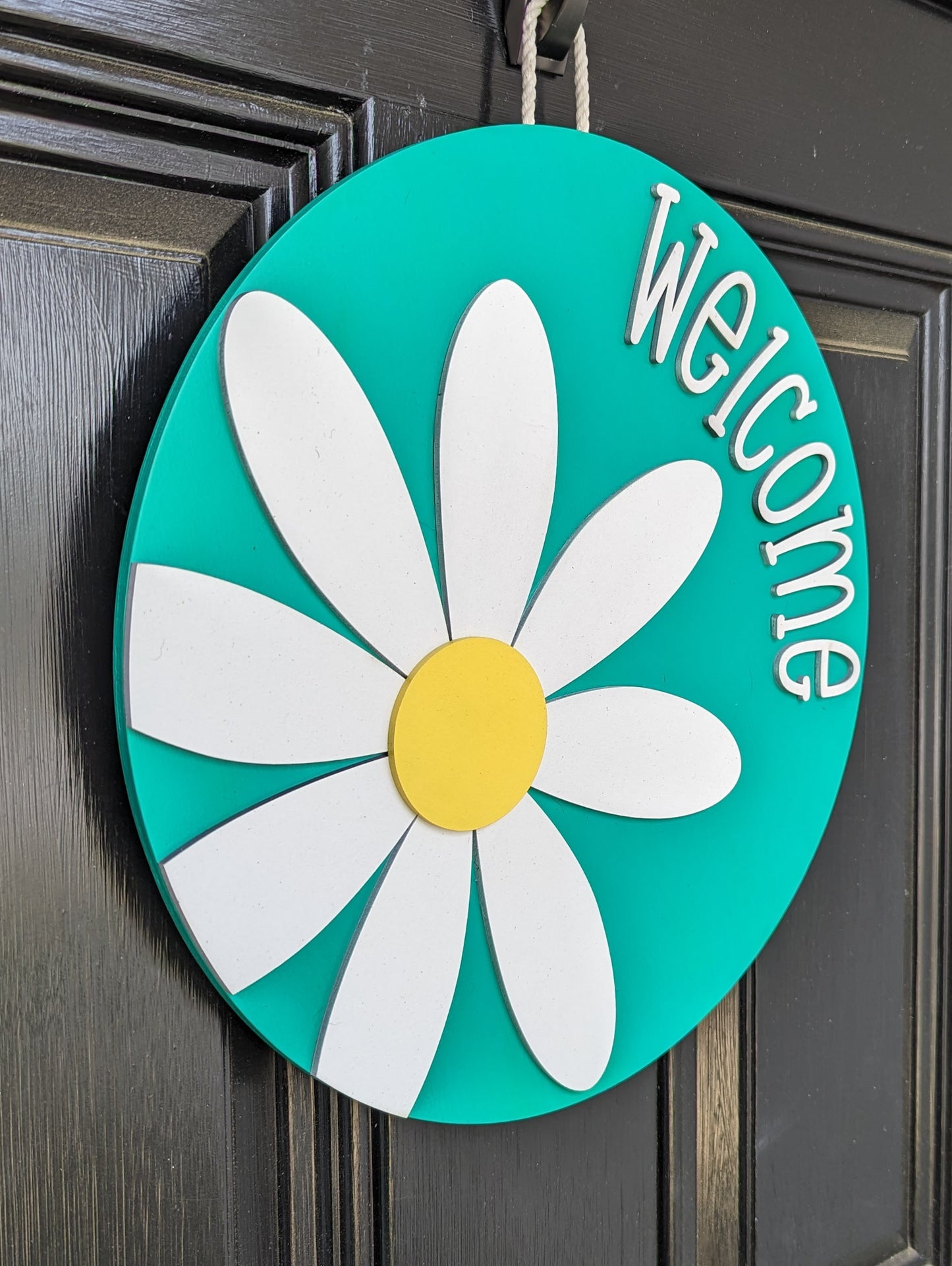 Daisy Welcome Door Hanger