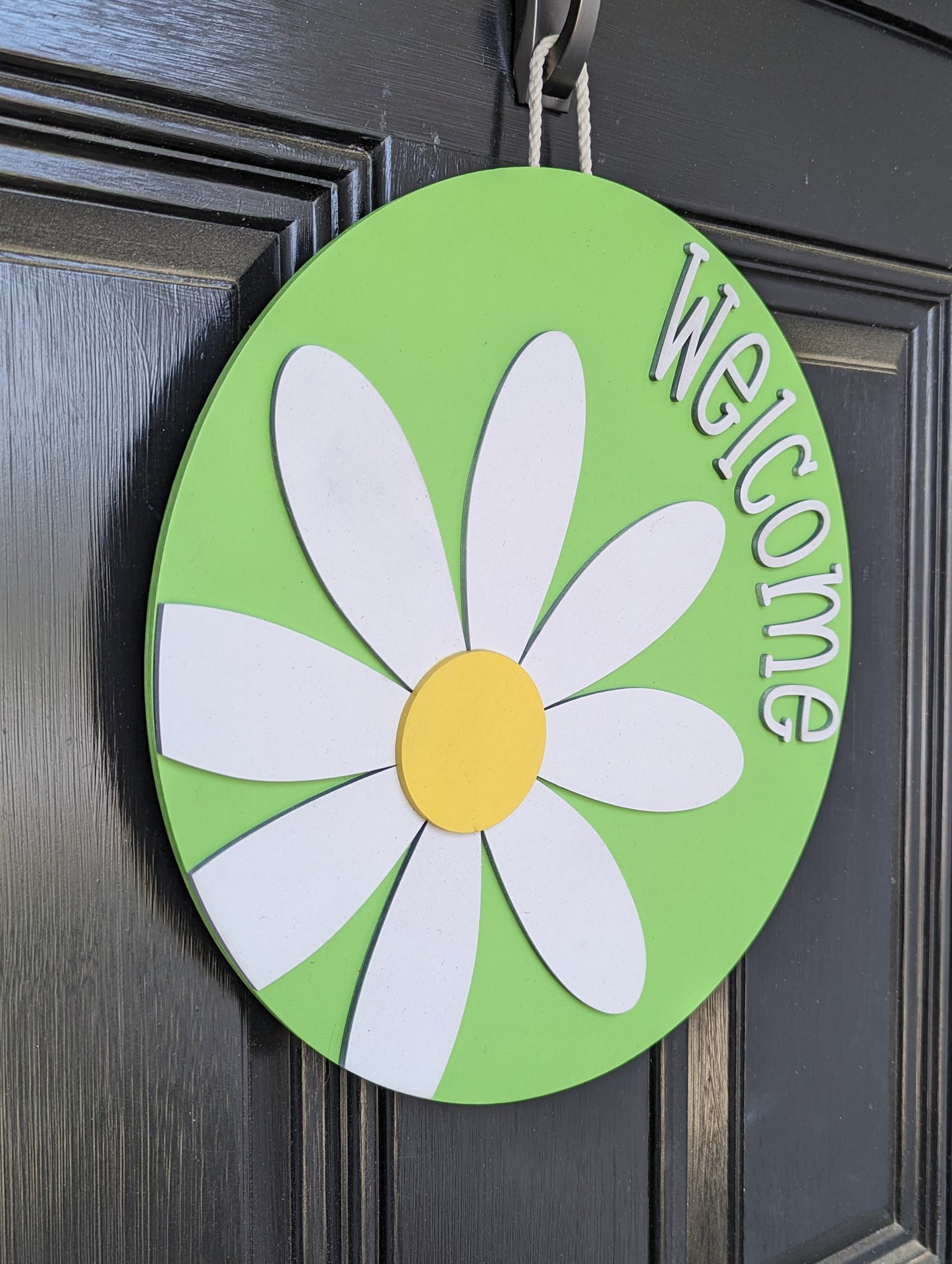 Daisy Welcome Door Hanger